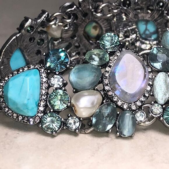 CHLOE + ISABEL mo'orea statement bracelet-B028 - Picture 2 of 4